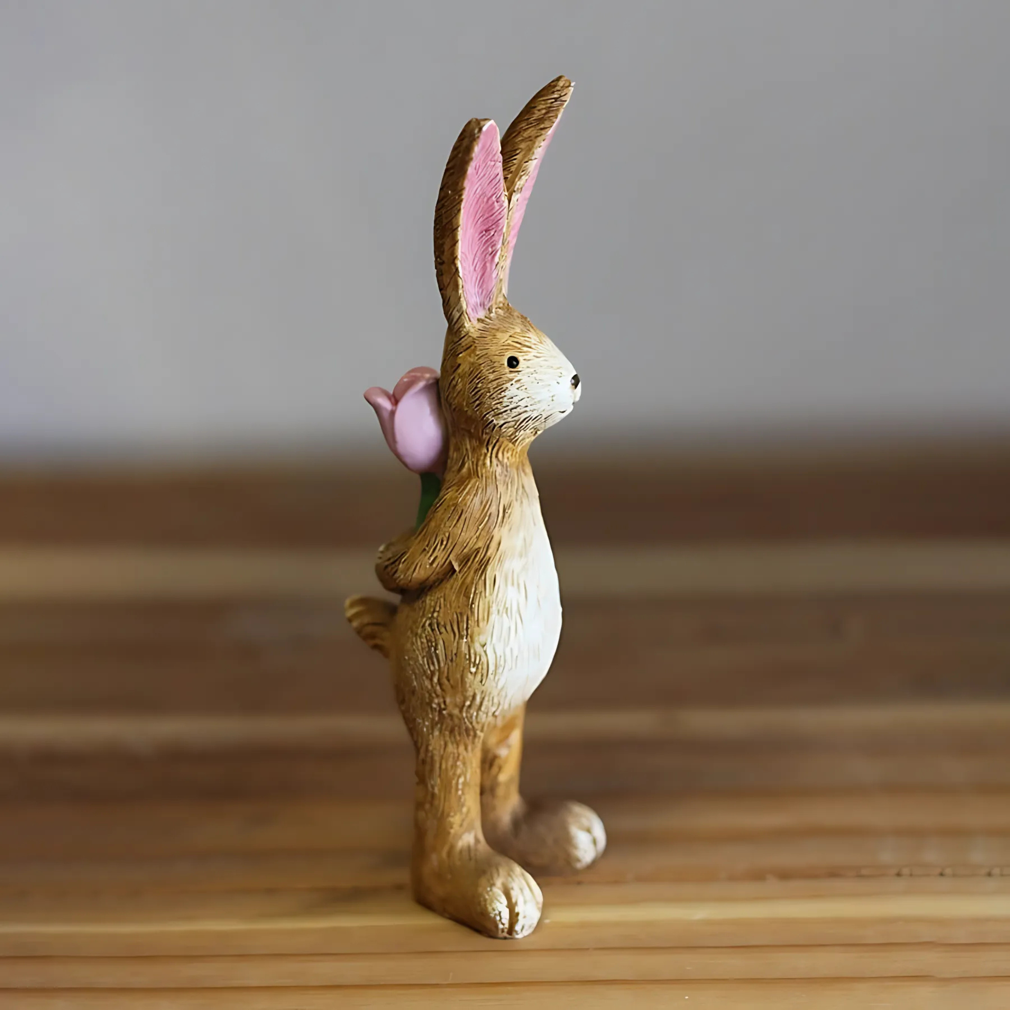 Jasper Rabbit Resin Bunny rabbit Holding a Rose Decorative Figurine