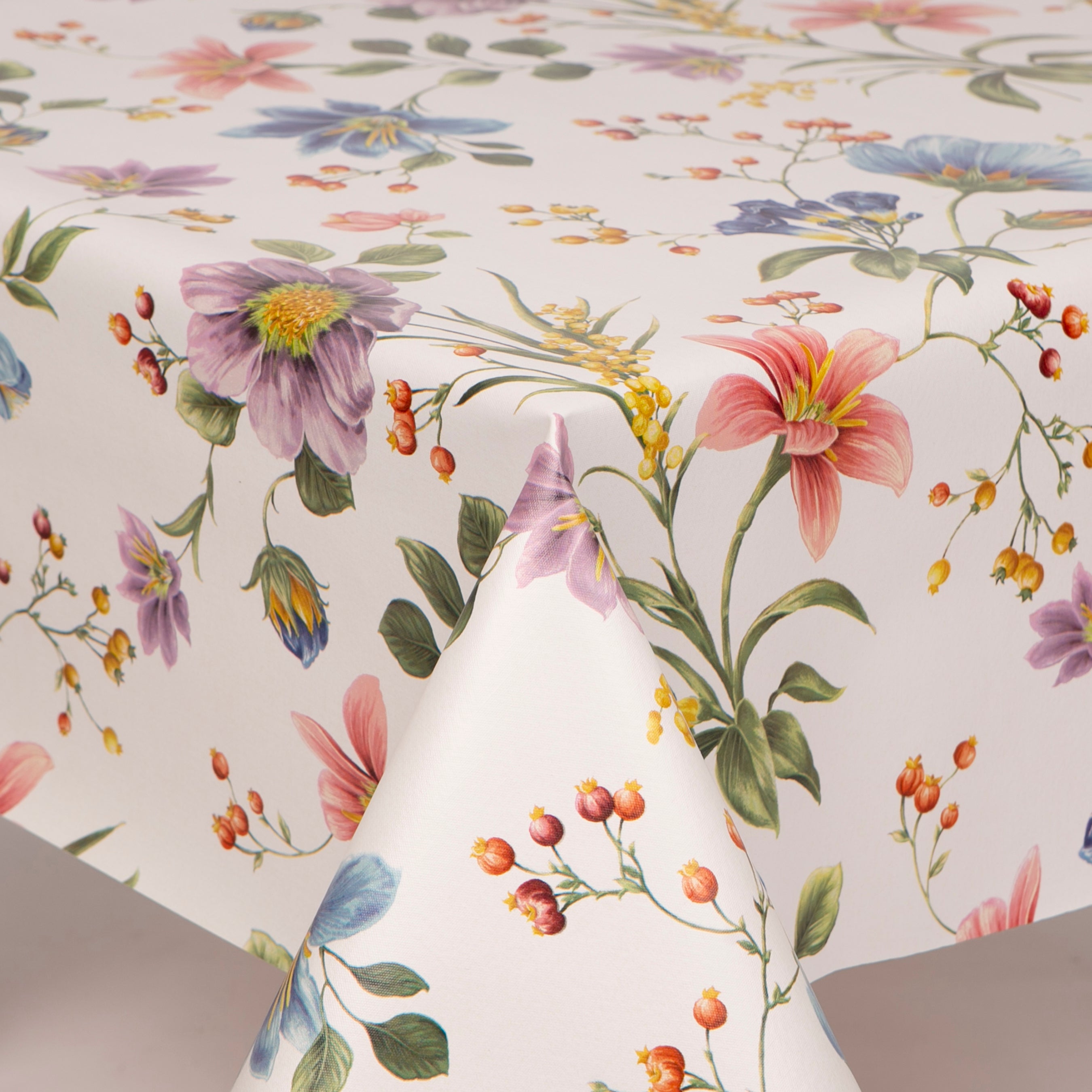 Ava Pretty Floral PVC Wipe Clean Vinyl Table Covering / Table Cloth