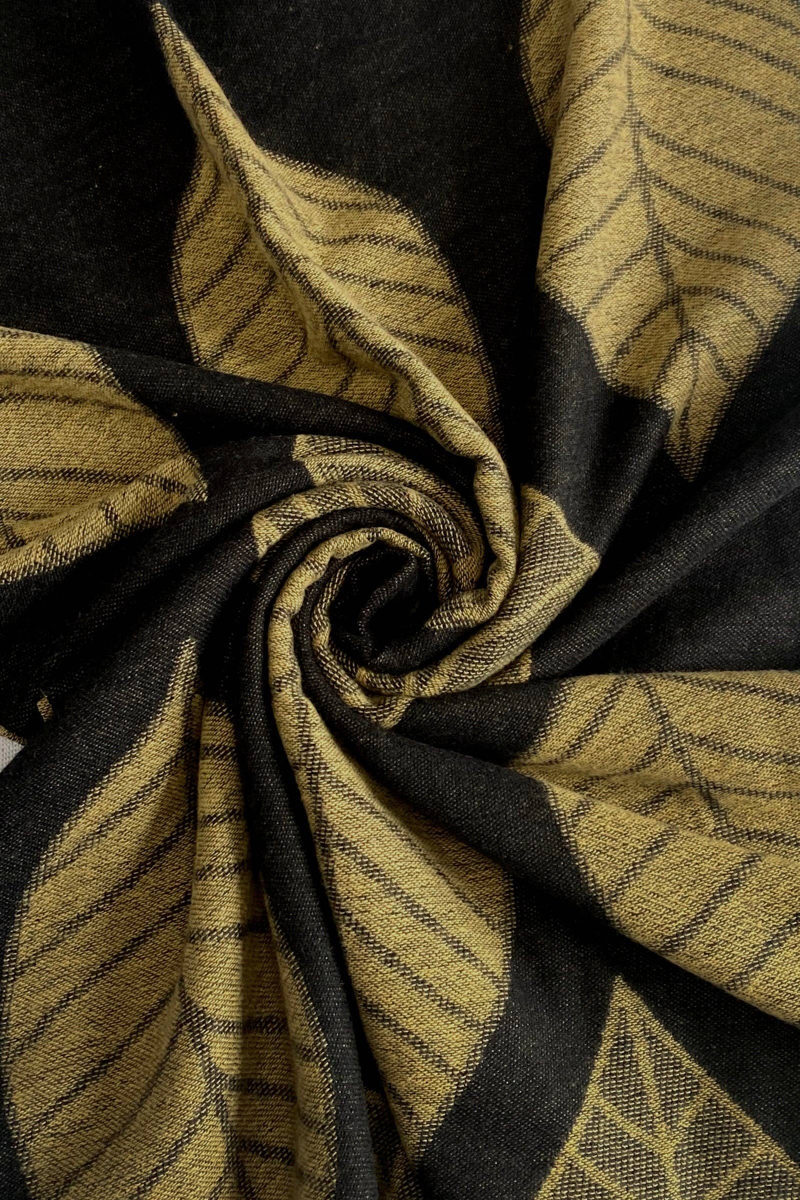 Reversible Soft Wool Leaf Print Frayed Edge Scarf