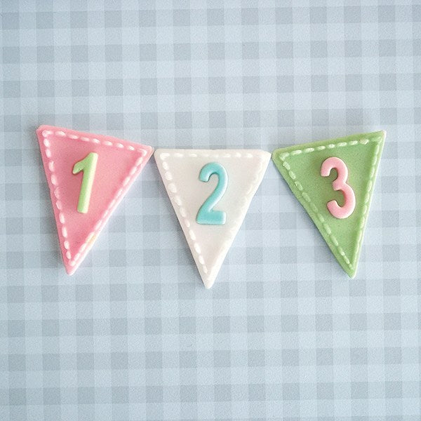 Katy Sue Moulds - Numbers Bunting - The Cooks Cupboard Ltd