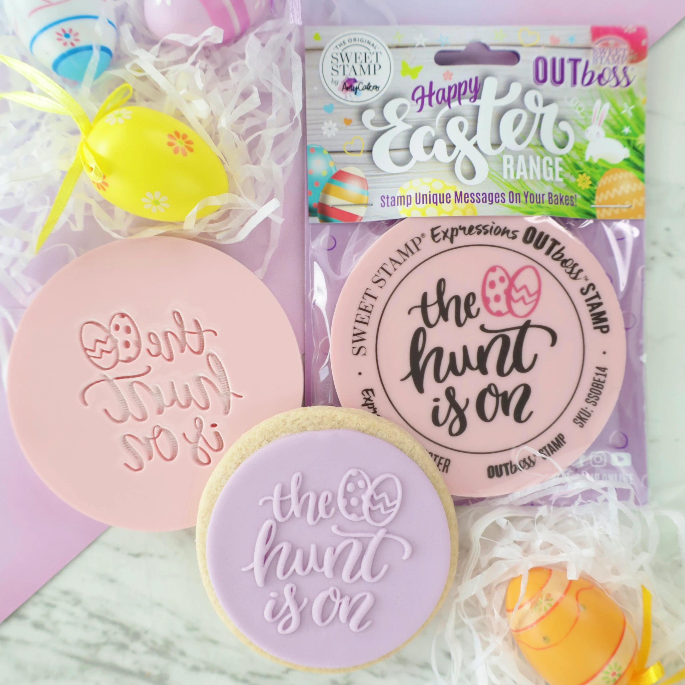 Sweet Stamp OUTboss Outbossing Sugarcraft Stamp - Easter Egg - The Hunt is On - Kate's Cupboard